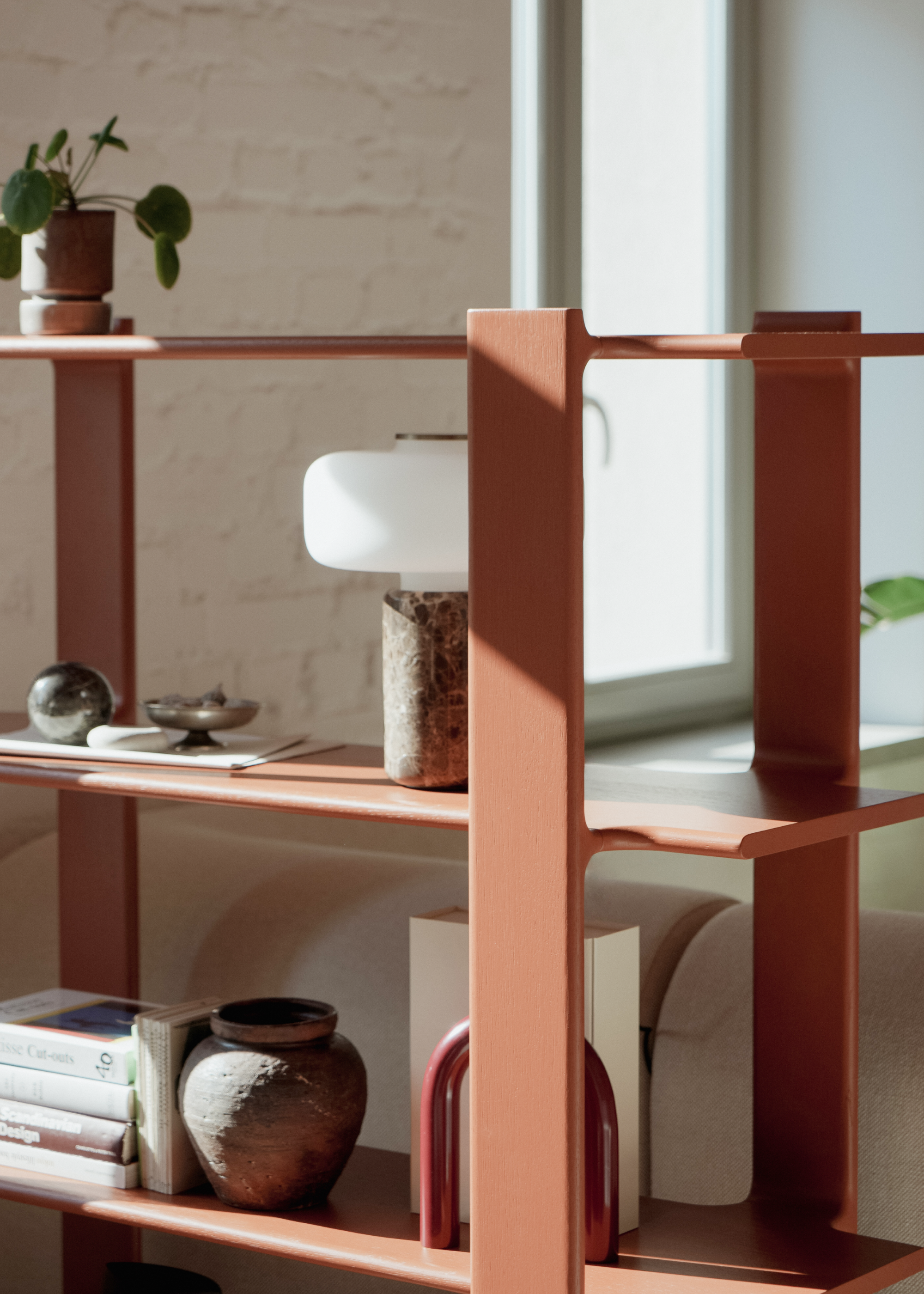 LIGO 4 bookcase TAMO