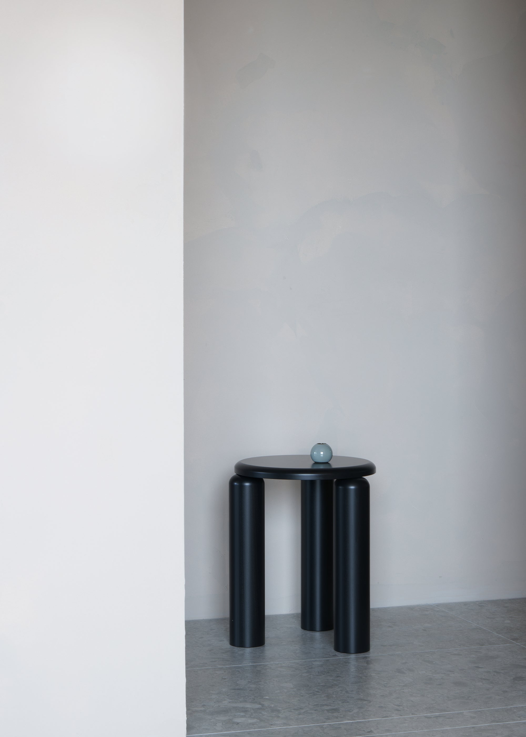 NEO HIGH table / Black ash TAMO