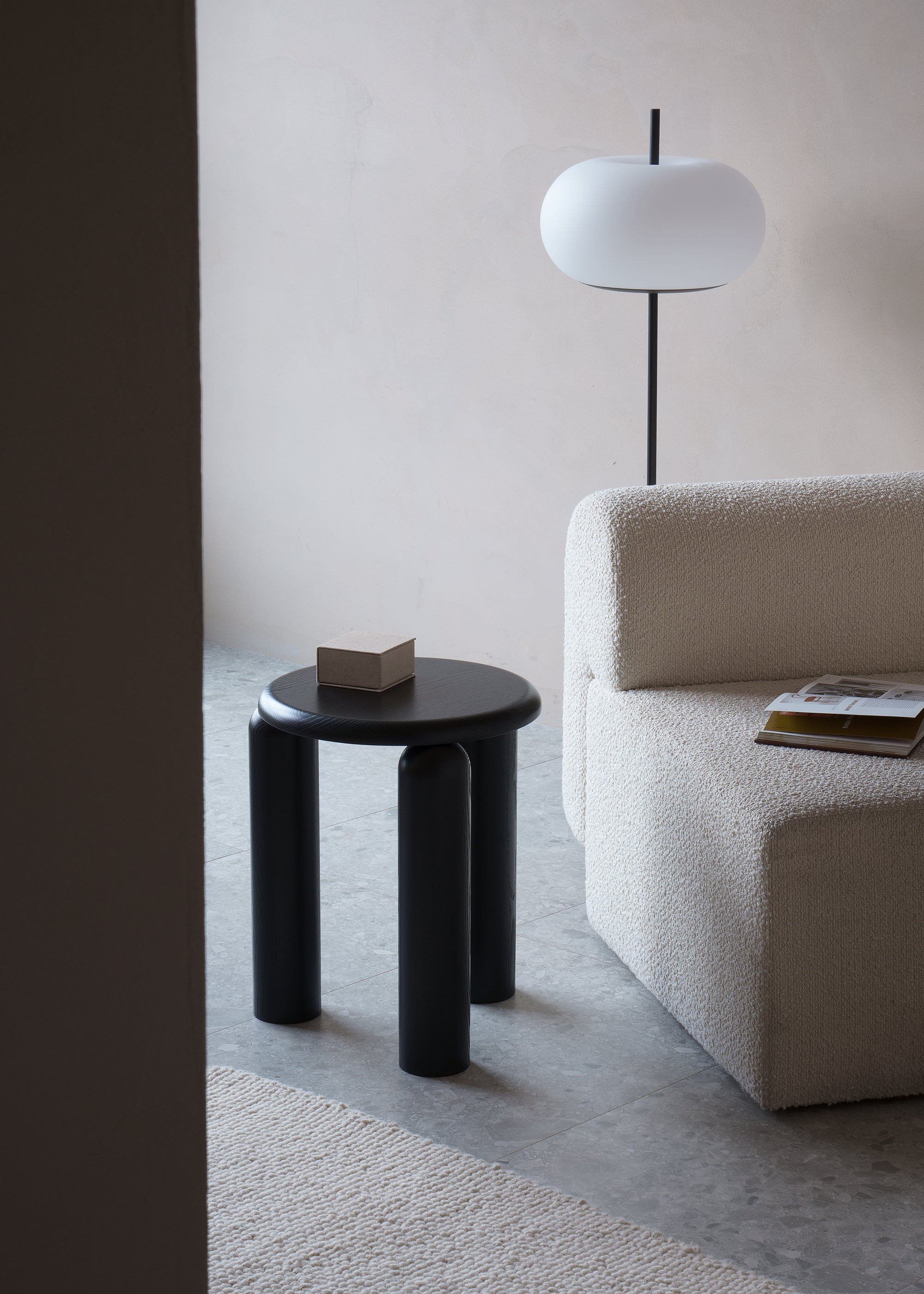 NEO HIGH table / Black ash TAMO