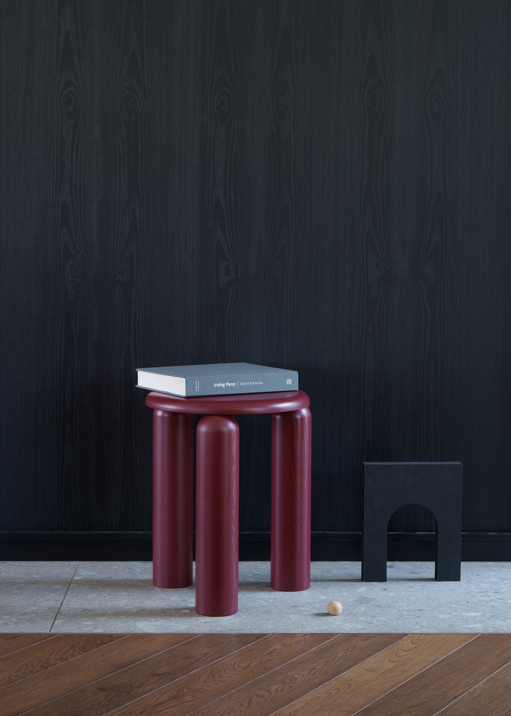 NEO HIGH table / Burgundy ash TAMO