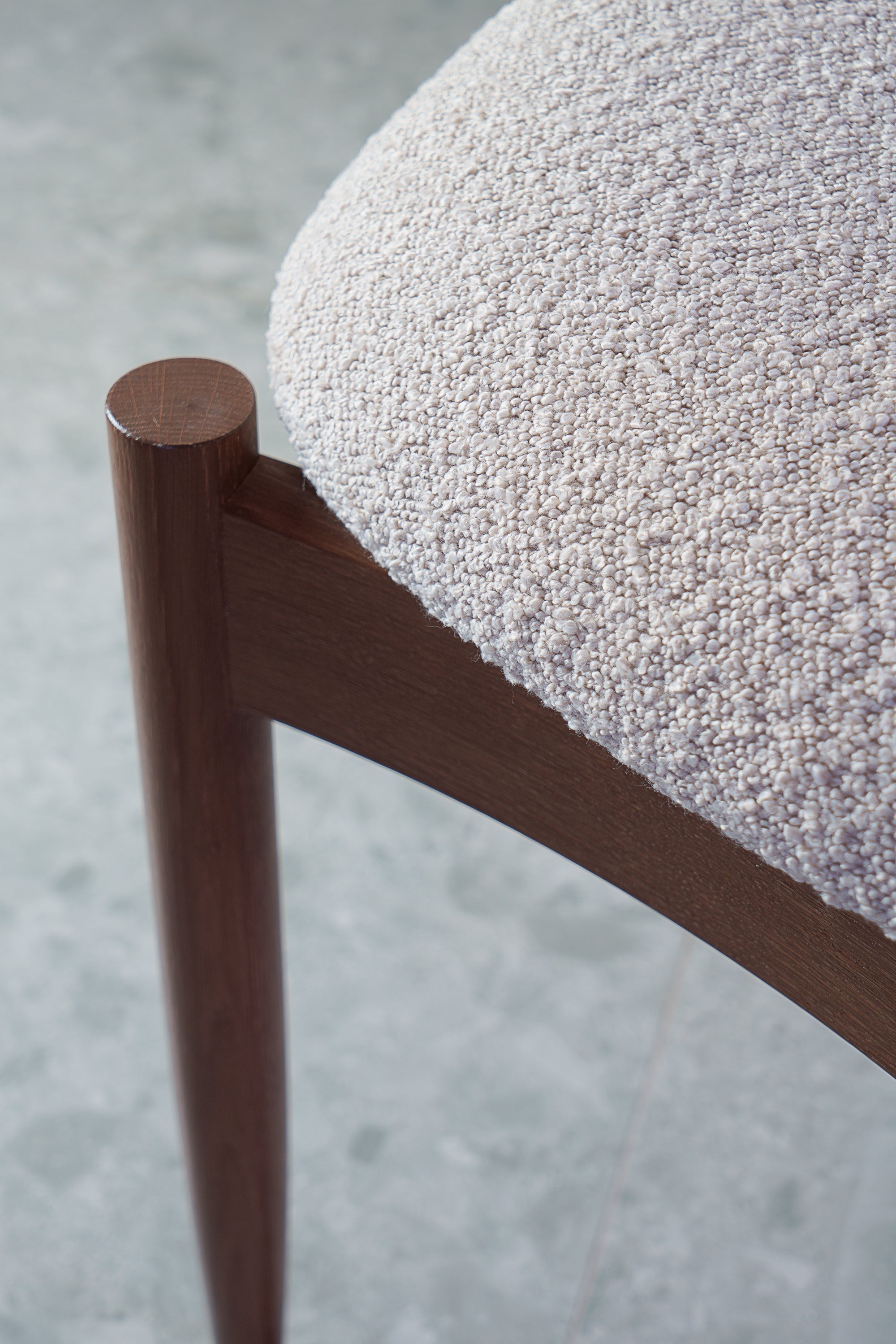 KEMI chair / Dark oak TAMO