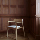 ELIPSA SOFT chair / Natur oak / Boucle sand TAMO