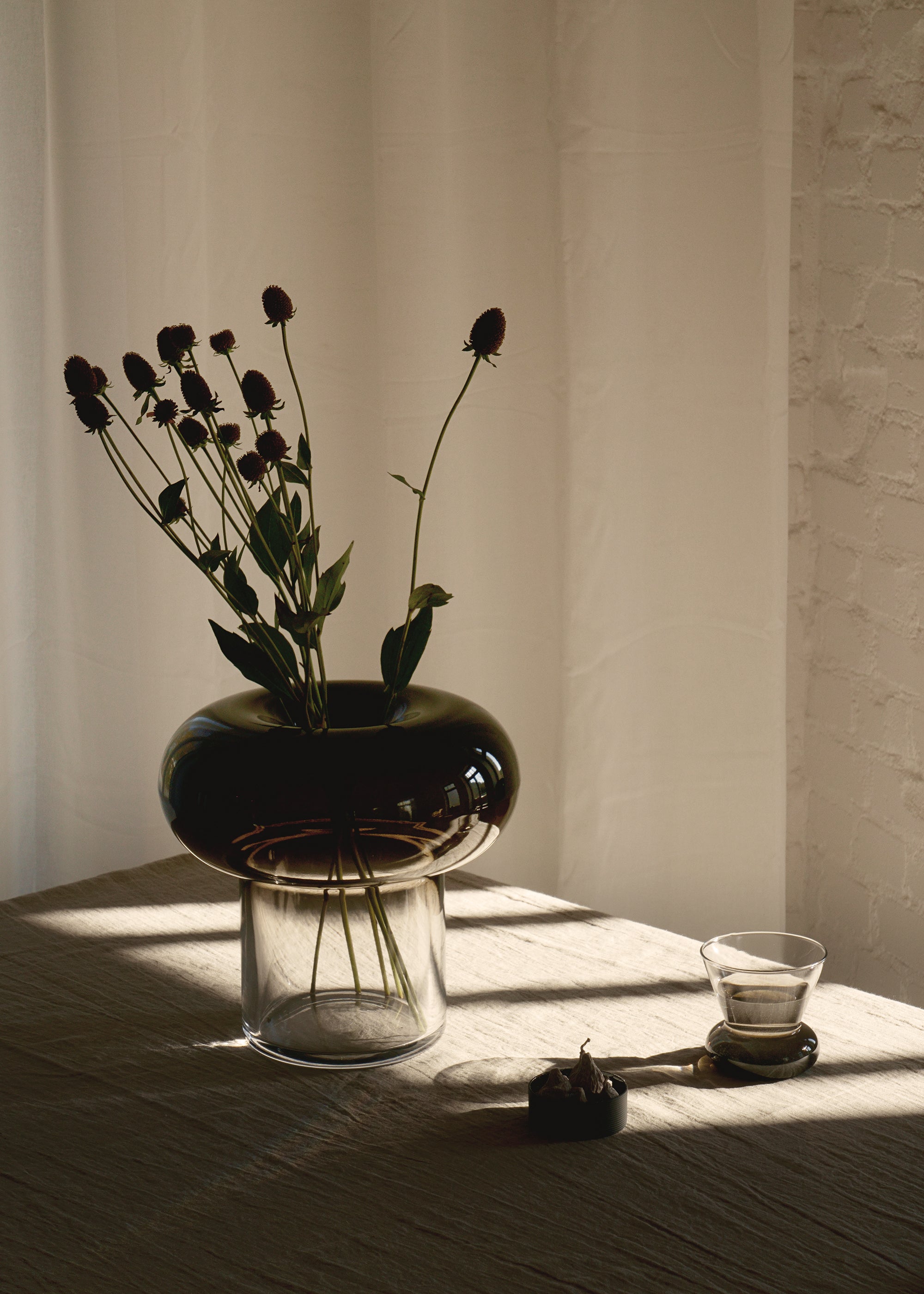 ORIO vase / Black TAMO
