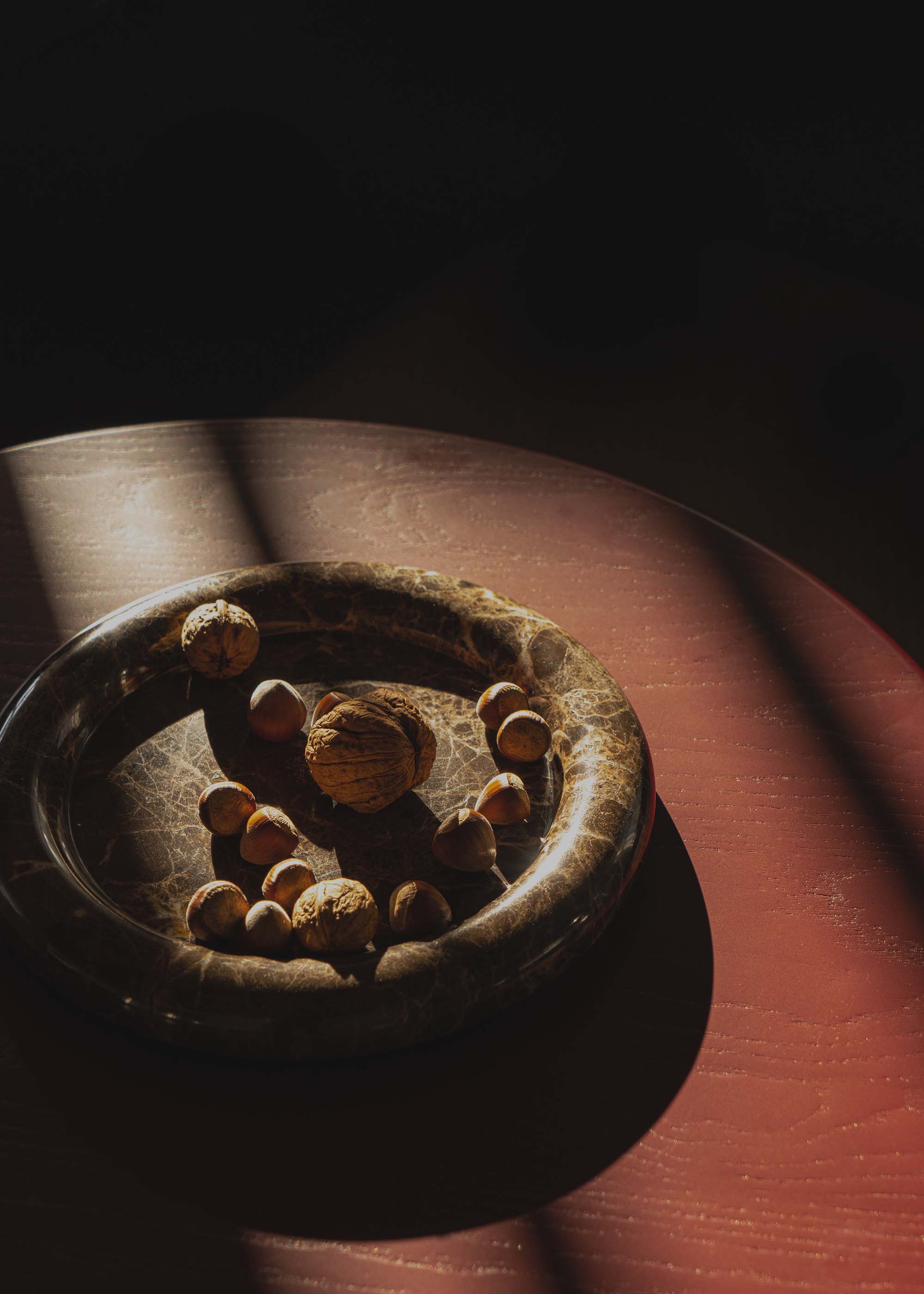 LUVA tray / Dark TAMO