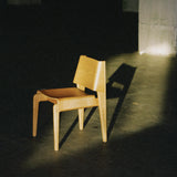 UNDIA chair
