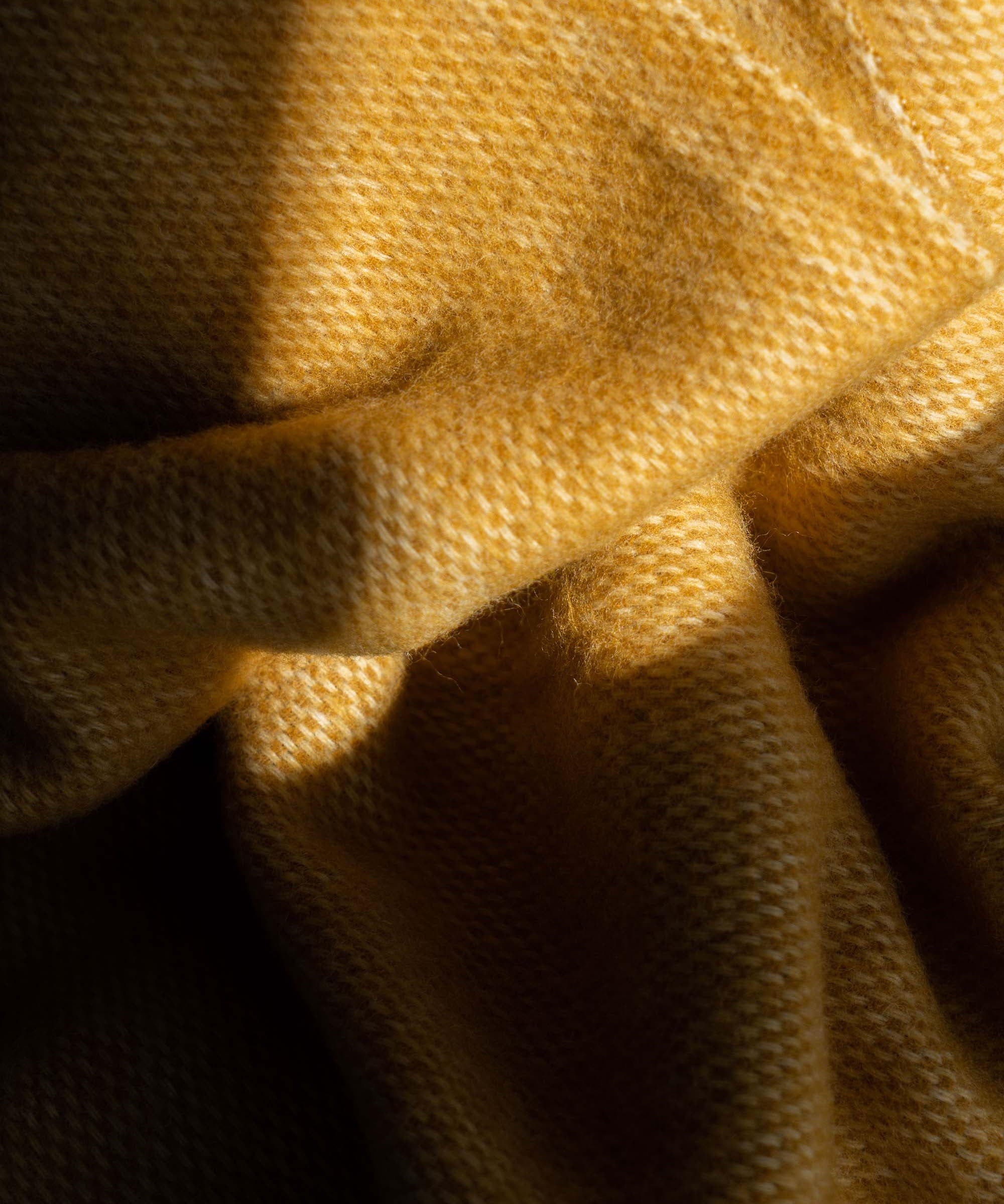 MERI blanket / Saffron TAMO