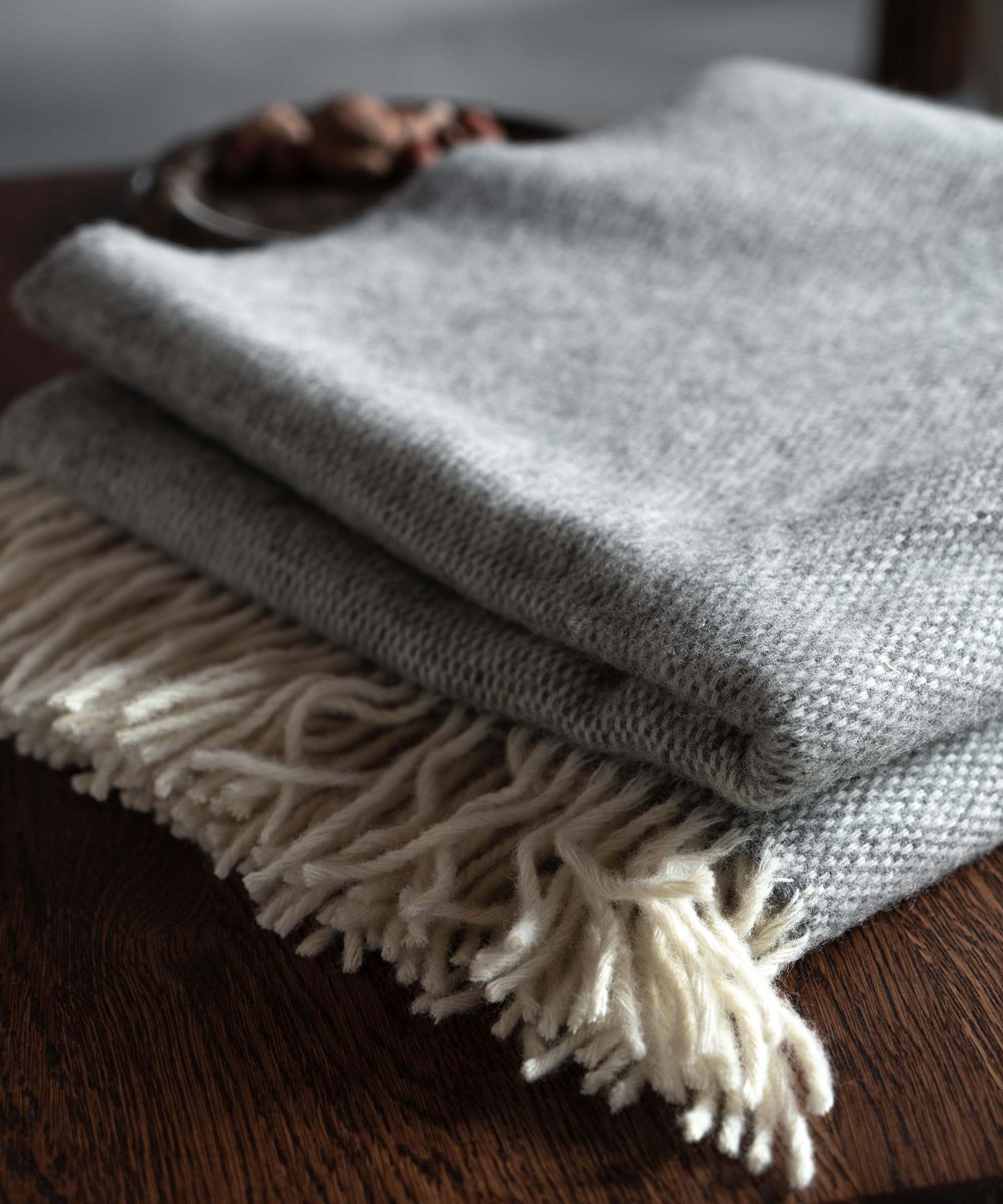 MERI blanket / Ash TAMO