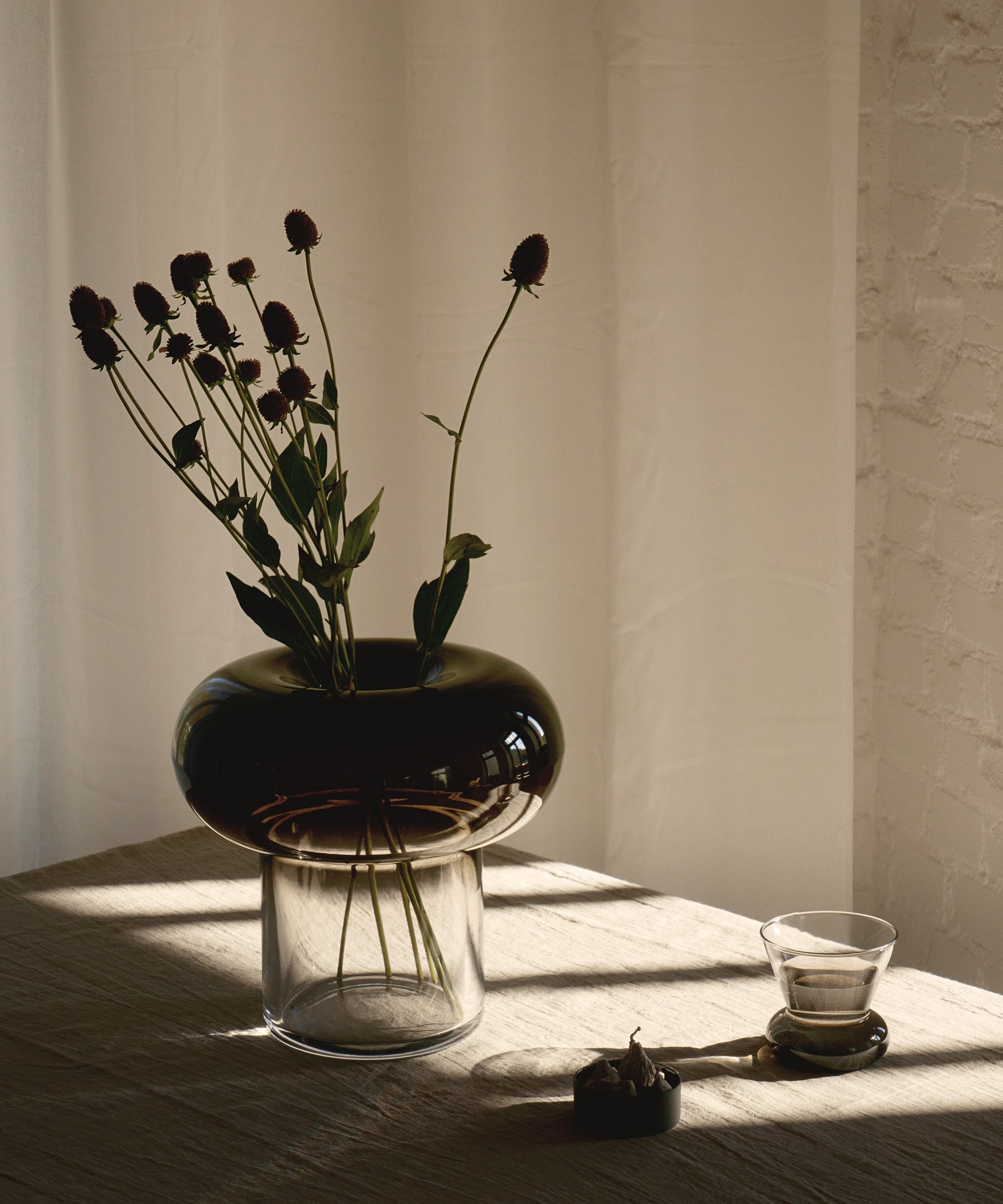 ORIO vase / Black TAMO